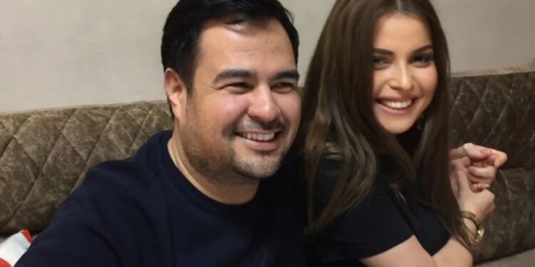 Həkim ərinin evdarlığını PAYLAŞDI - VİDEO