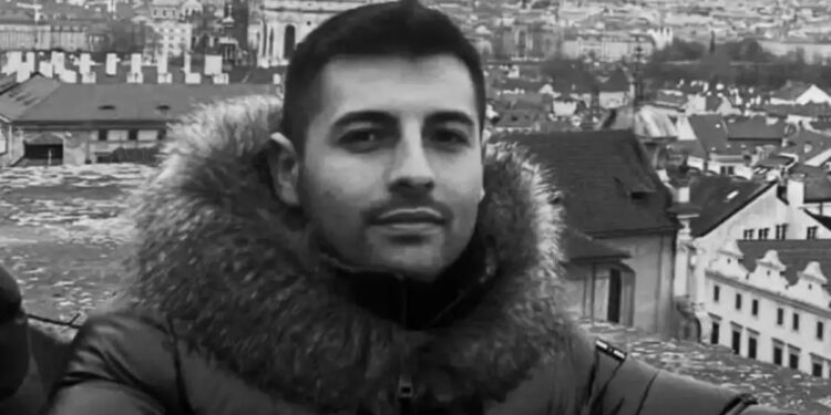 Minik avtomobili və motosiklet toqquşdu: Motosikletin sürücüsü öldü