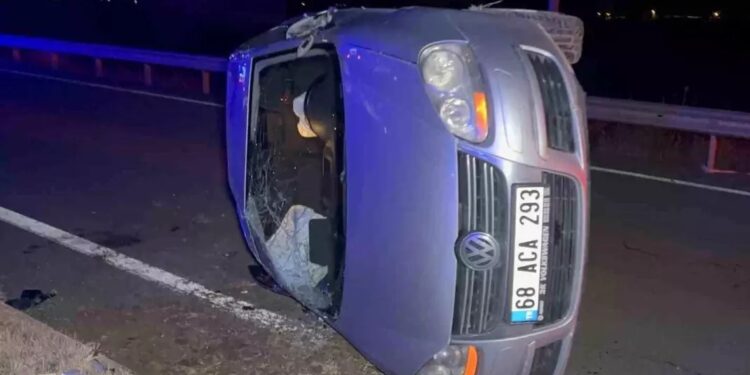 Avtomobil aşdı: 2 yaralı