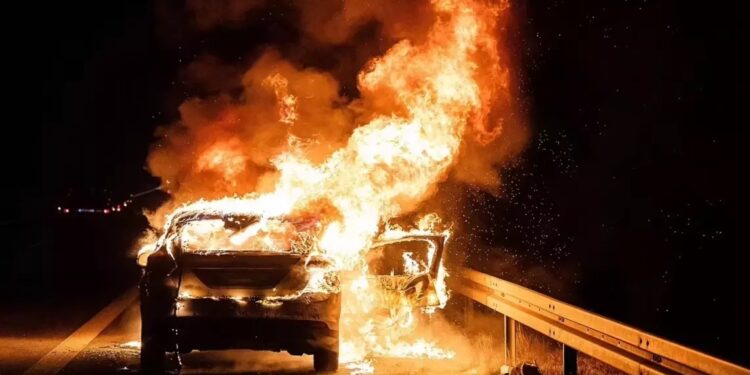 “Volvo” minlərlə avtomobili geri çağırdı