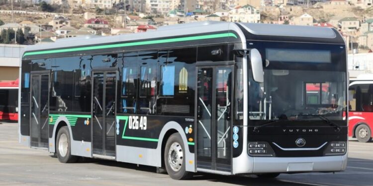 Bu avtobuslar yeniləndi, qiyməti də 60 qəpik oldu