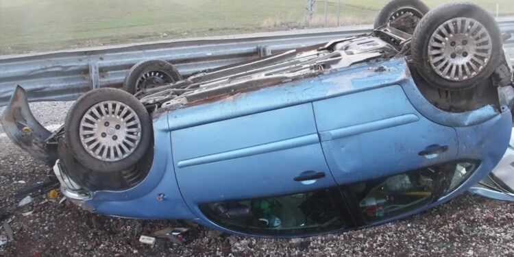 Bir yerdə iki qəza: 7 yaralı