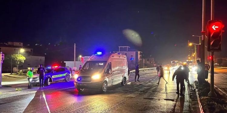 Yaşlı qadını maşın vurdu