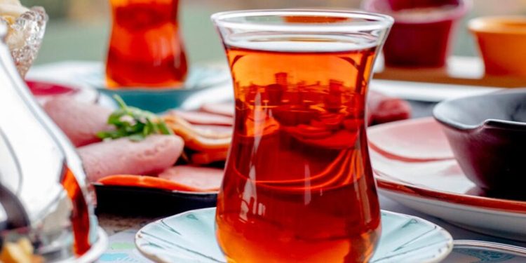 Bu çayı qətiyyən almayın - Boya aşkarlandı