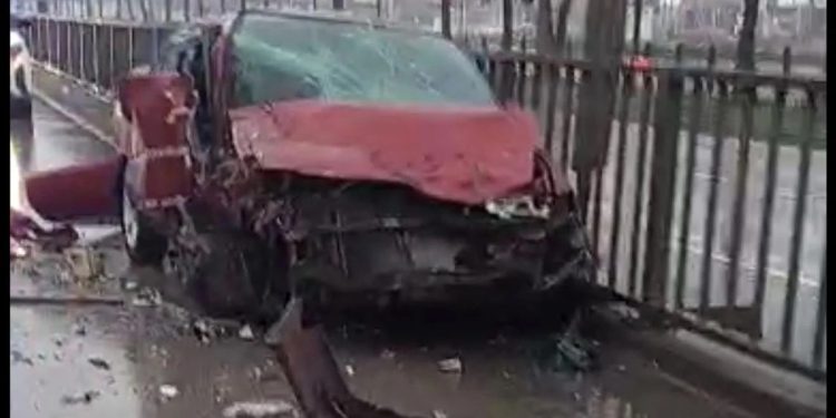 Minik avtomobili və TIR toqquşdu: 1 yaralı