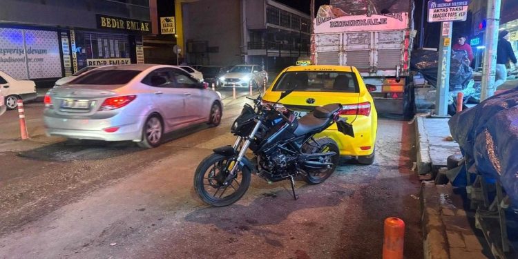 Minik avtomobili və motosiklet toqquşdu: 1 yaralı
