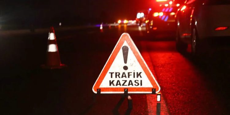 Avtomobil aşdı: Ana və ata öldü, uşaqları isə yaralandı