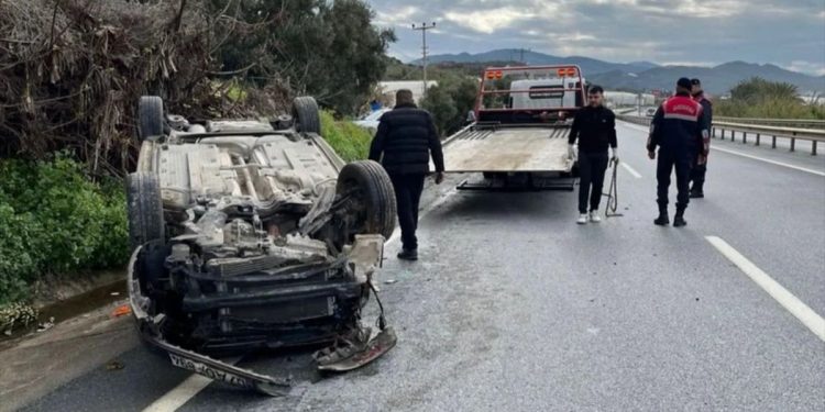 Avtomobil aşdı: Sürücü yaralandı