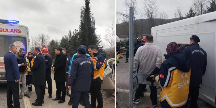 İşçiləri daşıyan avtobus aşdı: 20 yaralı