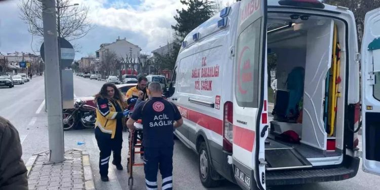 Minik avtomobili və motosiklet toqquşdu: 1 yaralı