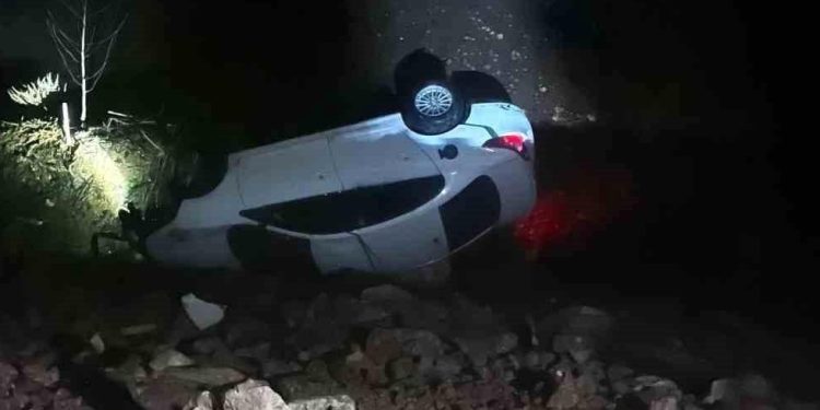 Avtomobil uçurumdan aşdı : 1 yaralı