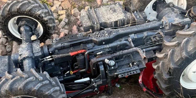 Traktor aşdı: 1 ölü