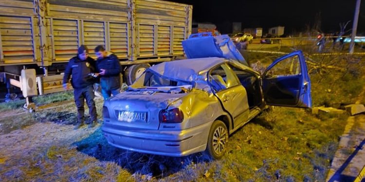İki avtomobil toqquşdu: 5 yaralı