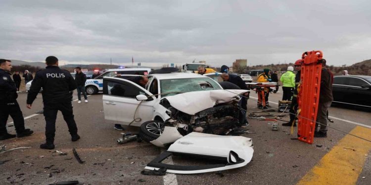 Avtomobil aşdı: 1 ölü