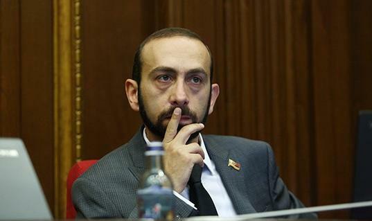 Mirzoyan: Bakı bununla bağlı İrəvana xəbərdarlıq edib