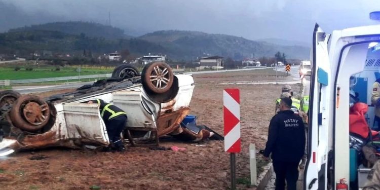 Avtomobil aşdı: 2 yaralı