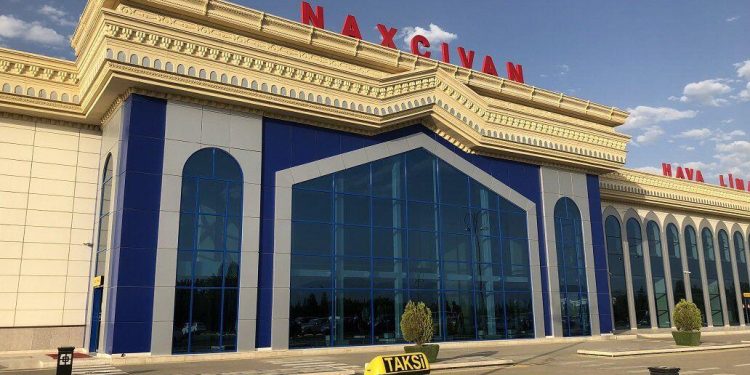 Naxçıvan aeroportunun fəaliyyəti bərpa EDİLDİ