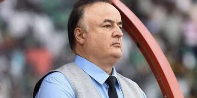 Məşhur məşqçi 55 yaşında dünyasını dəyişdi