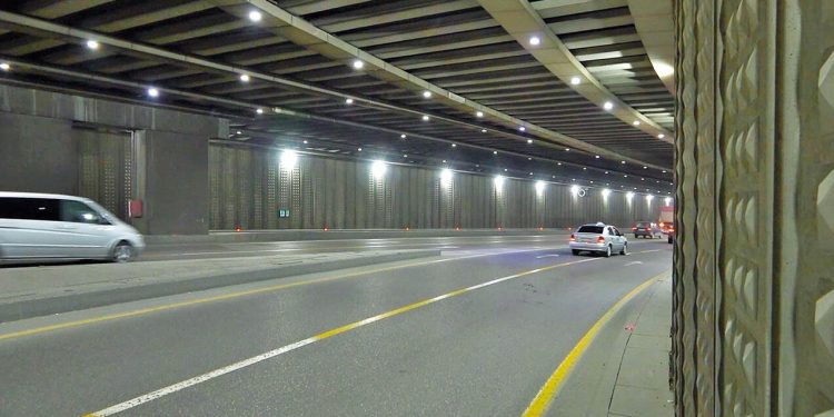 Bu tuneldə hərəkət qismən məhdudlaşdırılacaq