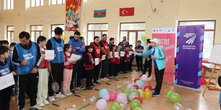 "Shuttle Time" layihəsi çərçivəsində gənc məşqçi və hakimlər hazırlamaq məqsədi ilə təlimlər keçirilib