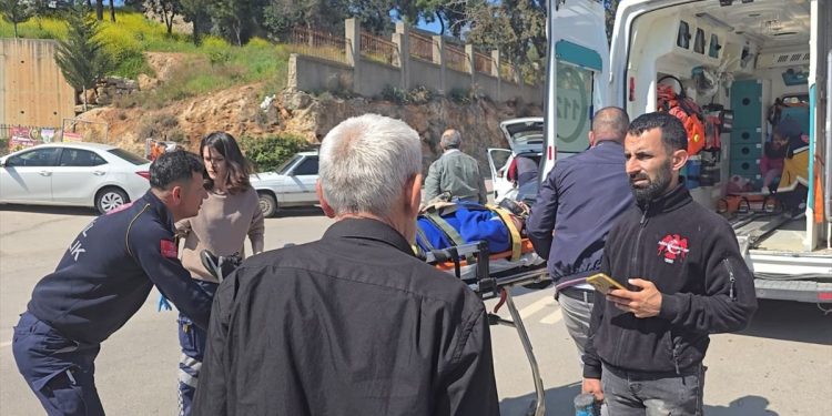 Minik avtomobili və motosiklet toqquşdu: 1 yaralı