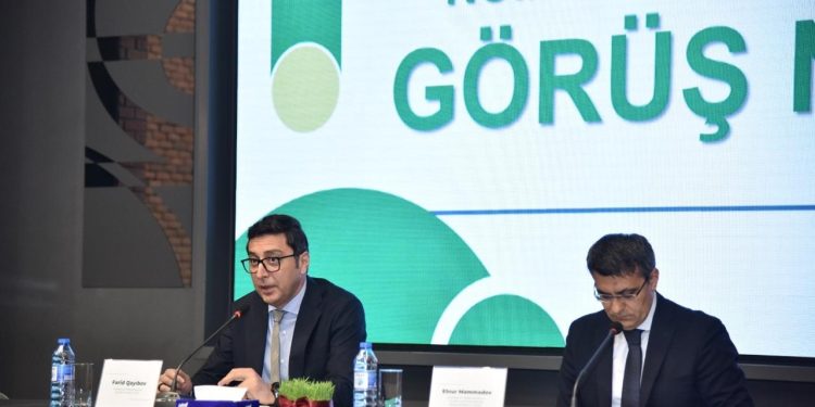Fərid Qayıbov idman federasiyalarının nümayəndələri ilə 25-ci görüşünü keçirib