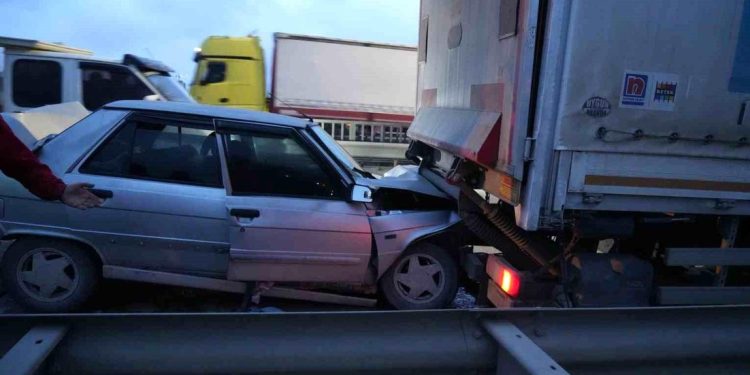 Zənvirvari qəza: 6 yaralı