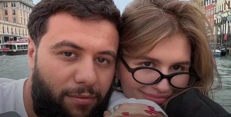 "Həyatımda yaşadığım ən axmaq eşq" - Ayrılıqdan yazdı