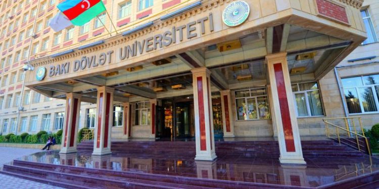 Bağlanan özəl universitetin binası BDU-ya verildi