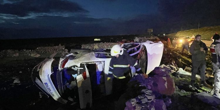 İki avtomobil toqquşdu: 5 yaralı