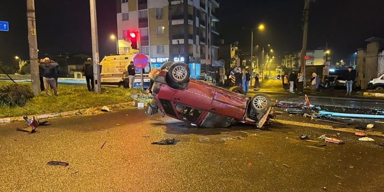 Avtomobil aşdı: 2 yaralı