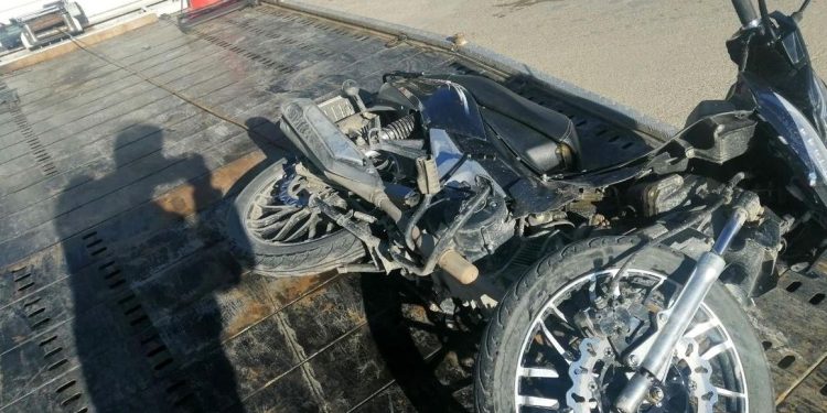 Minik avtomobili və motosiklet toqquşdu: 1 yaralı