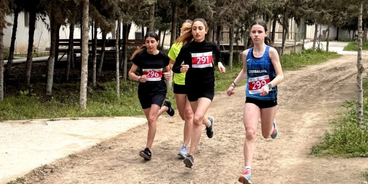 Atletika Federasiyasının təşkilatçılığı ilə kros qaçışı üzrə yaz ölkə çempionatı keçirilib