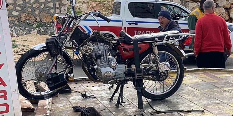 Minik avtomobili və motosiklet toqquşdu: 1 ölü