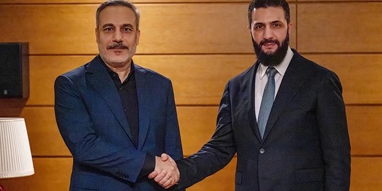 Suriya Prezidenti və Türkiyənin Xarici İşlər naziri ilə görüşüb