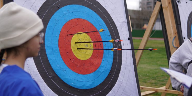 Kamandan oxatma üzrə Bakı şəhər kubokunun birinci mərhələsi başa çatıb