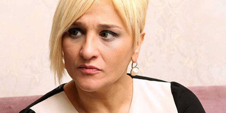 “”Linza” taxırdım ki, Mələkxanımın gözləri kimi olsun”
