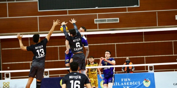 Yüksək Liqasında finalçılar bəlli olub