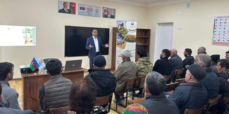 İşğaldan azad edilmiş ərazilərdə fermerlər üçün təlim proqramları davam etdirilir