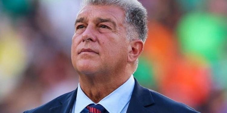 Laporta hər şeyi rədd etdi