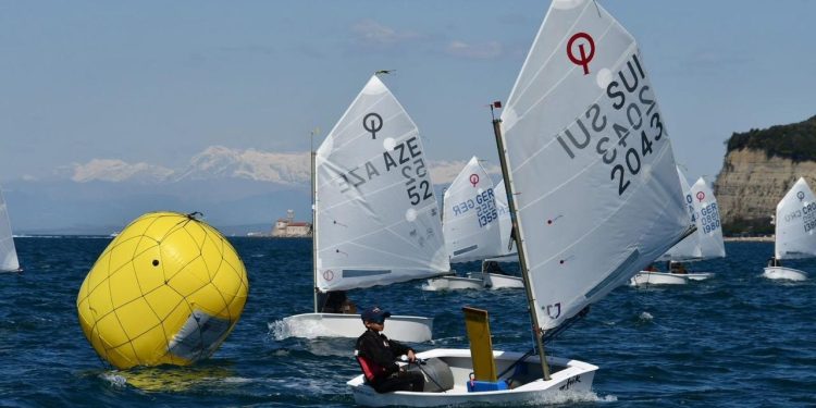 Azərbaycan Su İdman Növləri Federasiyasının idmançıları Sloveniyada mübarizəni davam etdirir