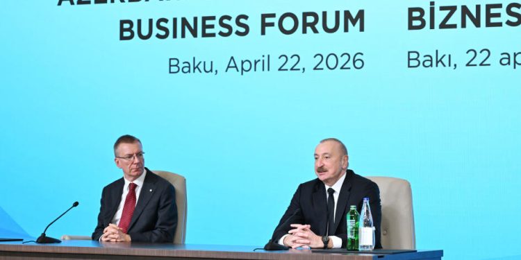 İlham Əliyev: Azərbaycanda təbii qaz hasilatı artır və artacaq