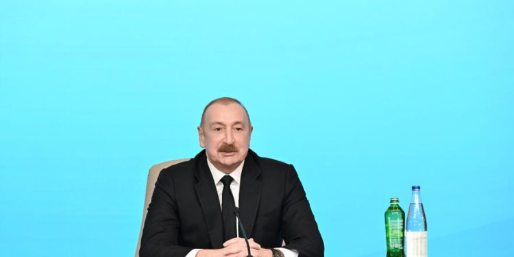 Prezident: Son iyirmi ildə iqtisadiyyatımıza 350 milyard ABŞ dollarından çox investisiya qoyulub