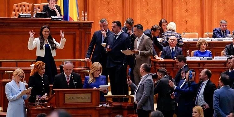 Rumıniyada hökumət devrildi