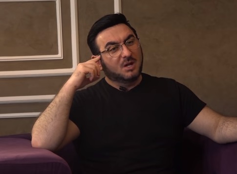 "Haqqıma girmisən, çörəyimə BAİS OLMUSAN"