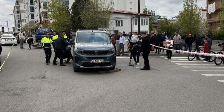 İki avtomobil toqquşdu: 7 yaralı