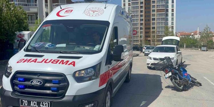Minik avtomobili və motosiklet toqquşdu: 1 yaralı