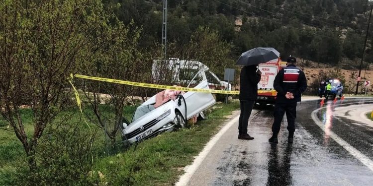 Minik avtomobili və TIR toqquşdu: 1 ölü
