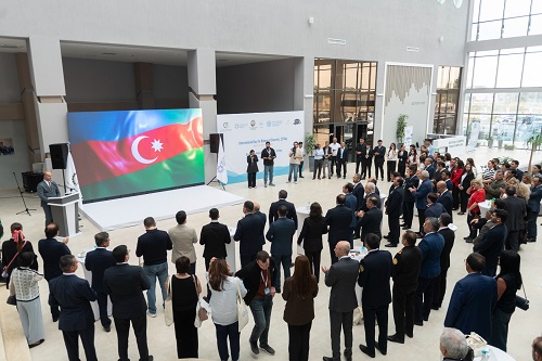 Beynəlxalq Bioloji Müxtəliflik Günü münasibətilə Neftçalada Xəzər dənizinə nərə cinsli balıq körpələri buraxılıb