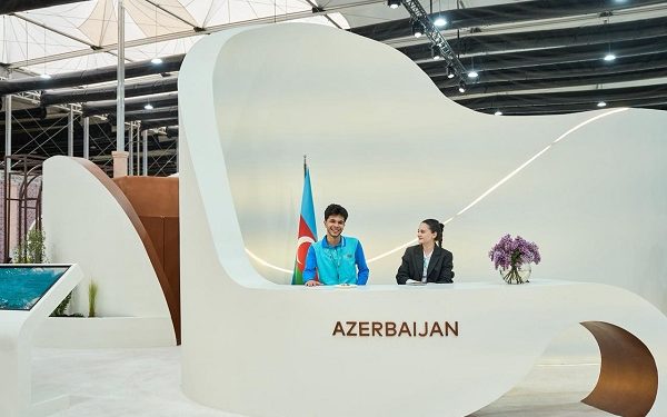 Azərbaycan pavilyonu WUF13 çərçivəsində təşkil olunan “Urban Expo” sərgisində fəaliyyətə başlayıb